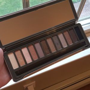 Authentic Urban Decay Naked 2